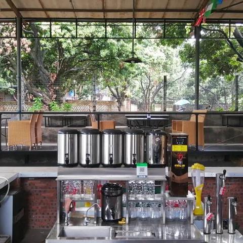 东莞市食鱼农庄在哪里啊