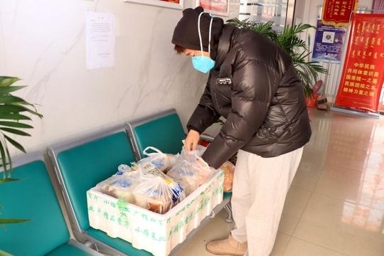 暖心暖胃！饭店秒变抗“疫”厨房