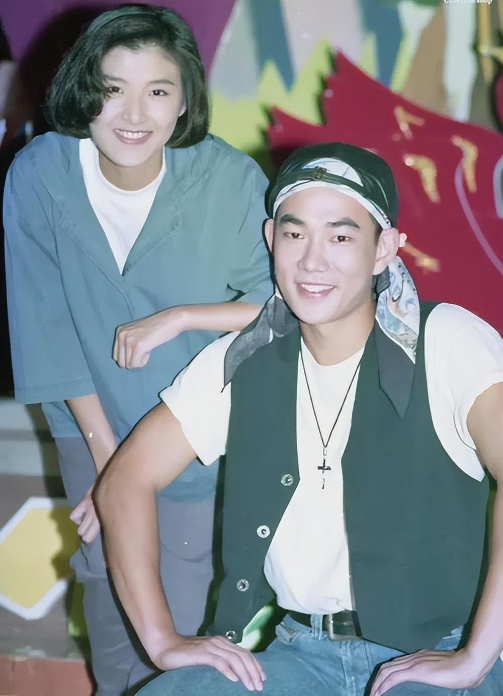 为何沈阳流调里必有鸡架?
/沈阳流调 鸡架 为何沈阳流调里必有鸡架?
/沈阳流调 鸡架