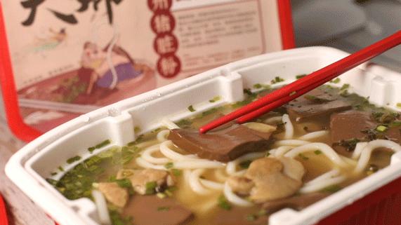 异地人吃什么美食（你有哪些最喜欢吃的食物）