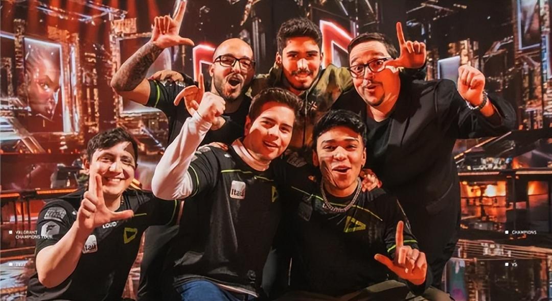 原神里面英雄怎么获取（原神英雄会绝版吗）