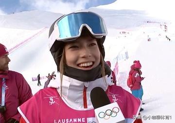 谷爱凌又做鬼脸了比赛现场图片