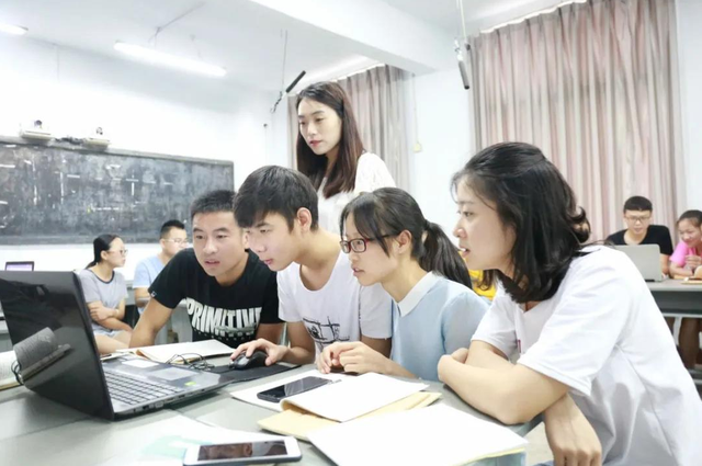 坚决取消本科毕业前补考是真的吗