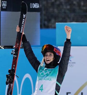 谷爱凌又做鬼脸了比赛现场图片