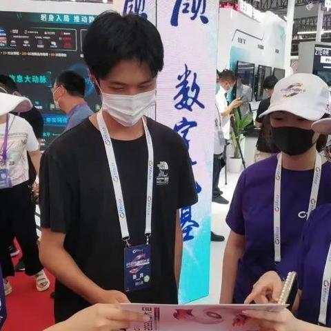 华旗饭店哈尔滨位置相关长尾关键词有哪些