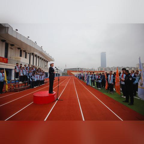 南宁市骑电动车不戴头盔怎样处罚？