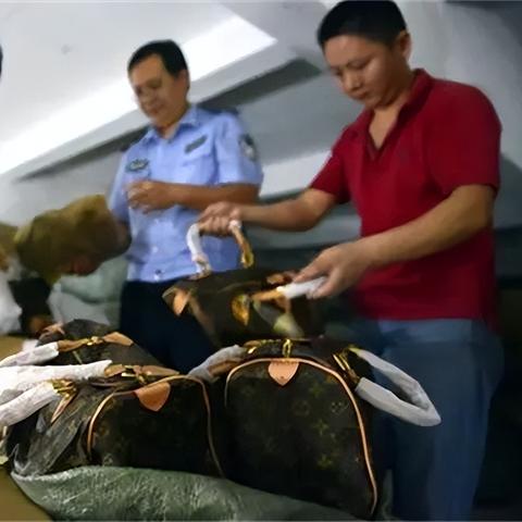 跨境卖假货被判多久