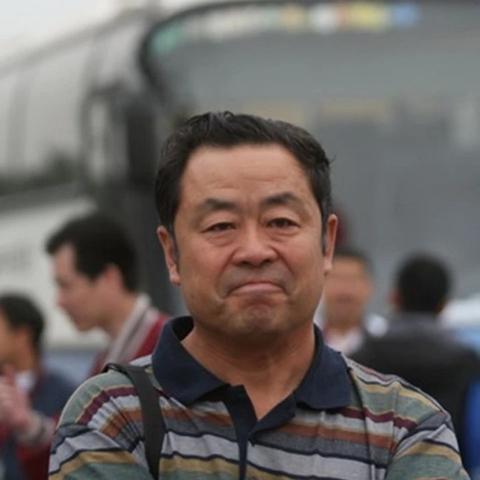 足球比赛打教练被禁赛的长尾关键词有什么