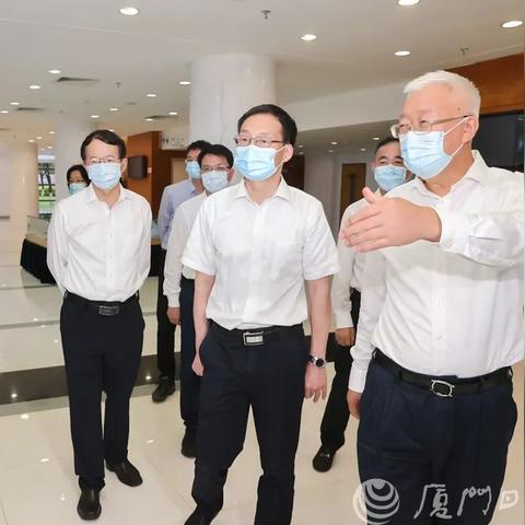 厦门会计从业考试题型的相关长尾关键词有哪些