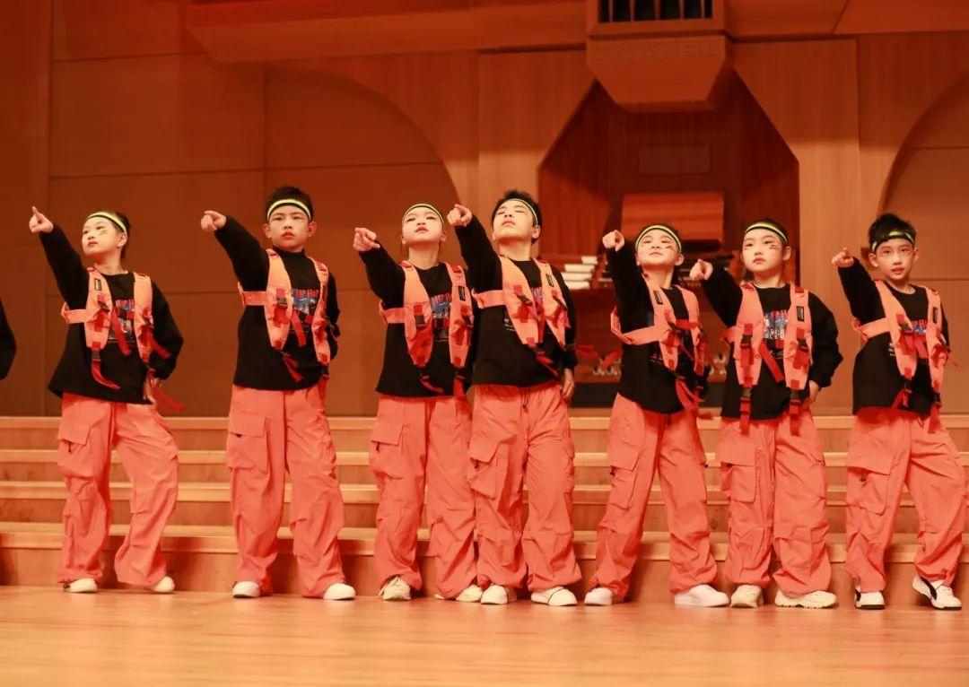 【五一休假时间规定2023
/五一休假时间规定2023最新】 【五一休假时间规定2023
/五一休假时间规定2023最新】