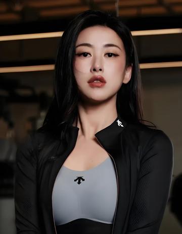  朱珠胸罩性感内衣代言照片