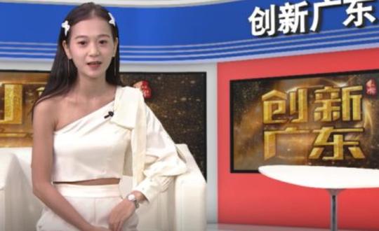 22岁厂妹78亿身价，7套房2家公司1辆法拉利，网红的“编剧人生”