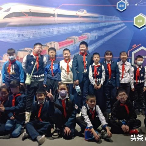 济南市三楼大阳台叫什么