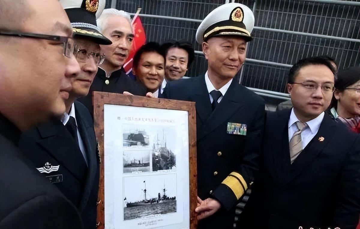 视频丨东部战区海军某部昼夜实弹射击