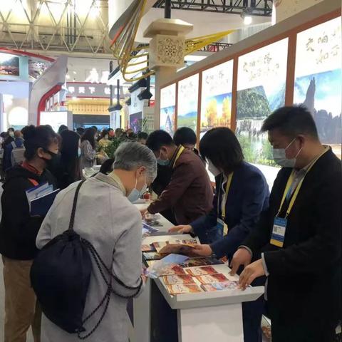 武汉地形地貌？