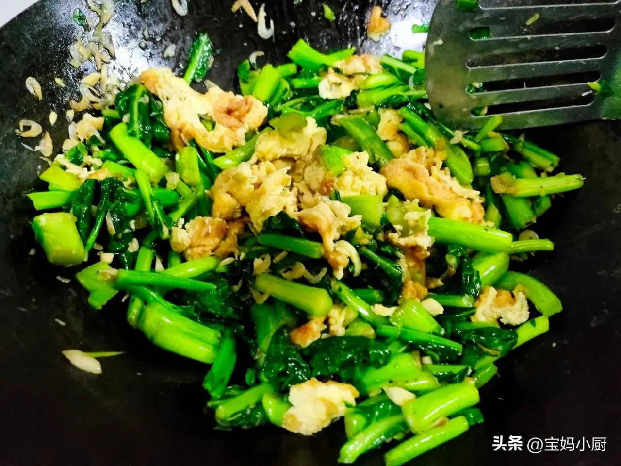 虾皮粥虾皮要最后放吗 虾皮粥放什么材料煮