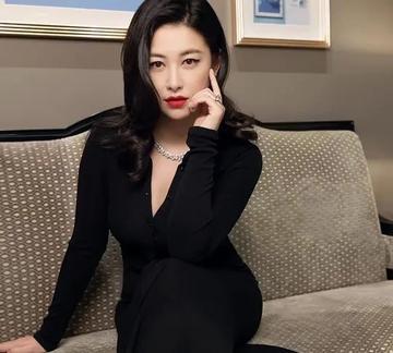 朱珠最惊艳的三张全身照片