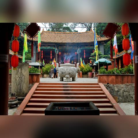 昆明市金殿小区房价多少