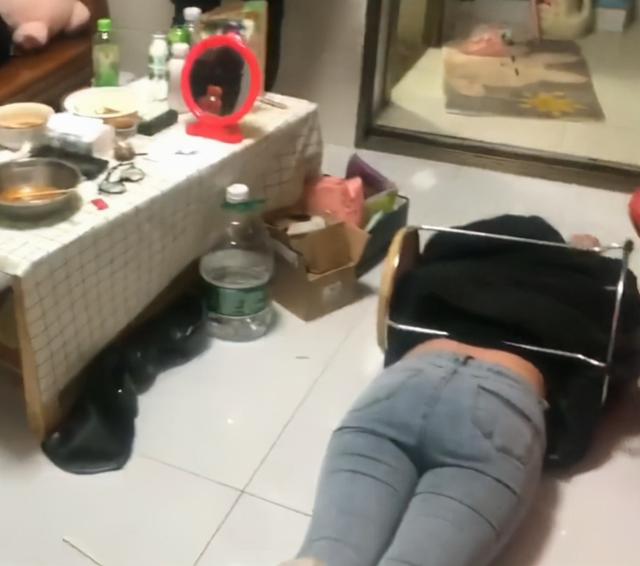 喝酒被爸妈撞见是什么体验