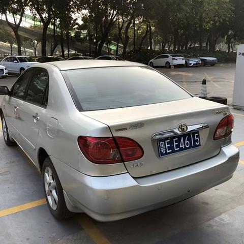 2021年广州市小车年检收费标准？