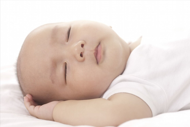 怎样才能使宝宝有充足的睡眠