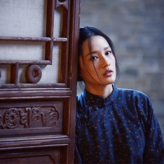 公公杀死儿媳妇，整个村里人都可以羞辱她，她经历了什么