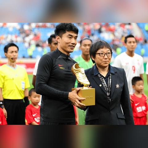 足球老师简历怎么写好呢