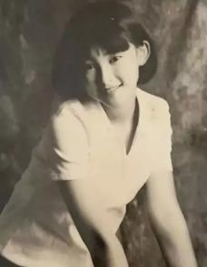 朱珠最惊艳的三张全身照片