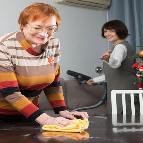 主任医师月薪？