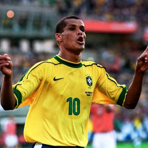 足球传奇卡多少钱