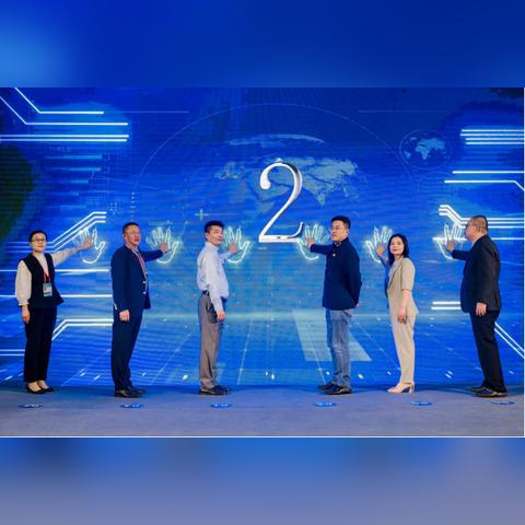 社群跨境电商平台 衍生的长尾关键词是那些 