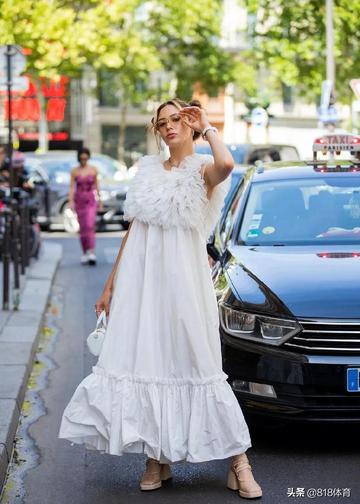 谷爱凌现身巴黎时装周图片