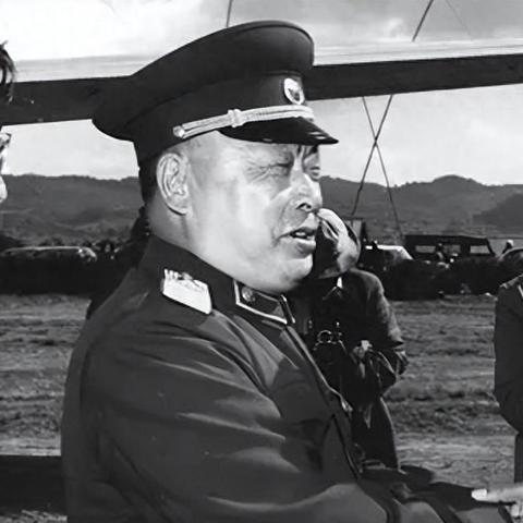 在部队里是怎样睡觉的？