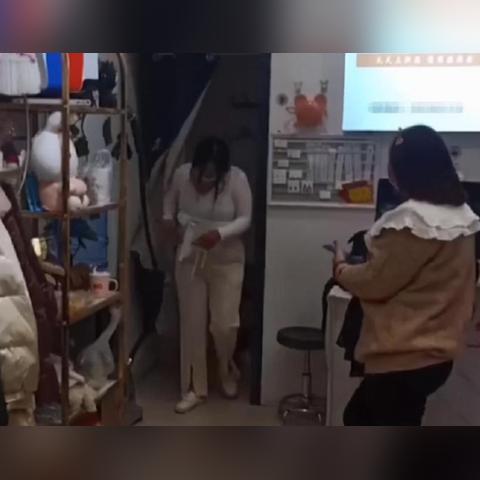 河南女子职业学院宿舍有网吗？