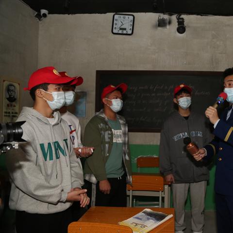 南宁万达茂密室逃脱第一关攻略？