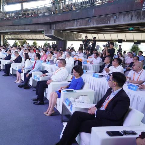 河南服务业两区的相关长尾关键词有哪些