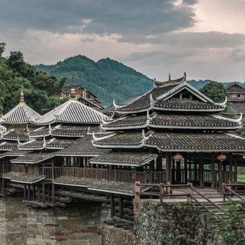 广西柳州市有多少个县和镇街？