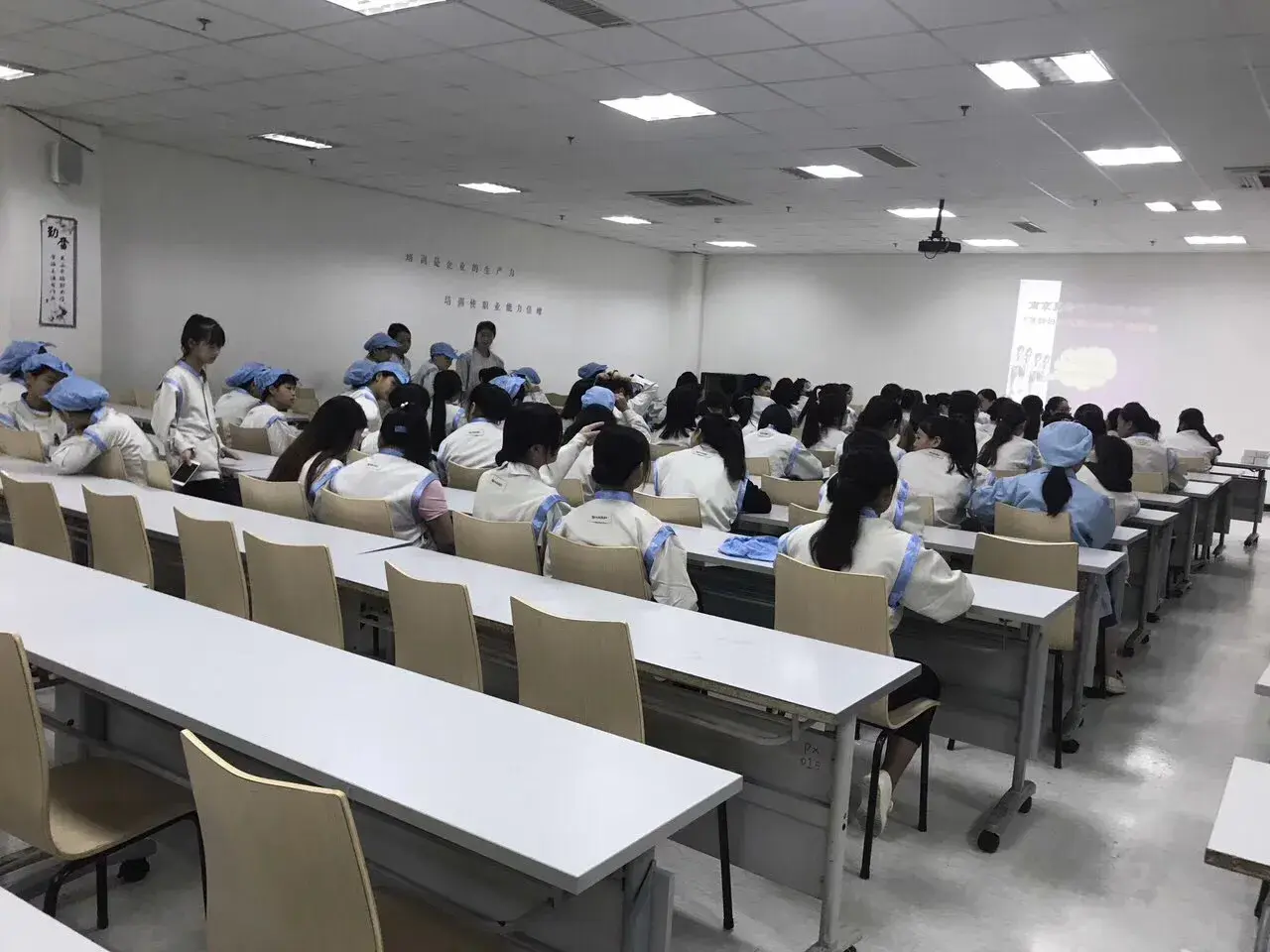 开劳务公司赚钱吗 劳务派遣公司怎么赚钱