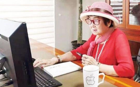 吴胜明入狱17年，丈夫移情保姆、独女自杀，76岁再创业又千万身家