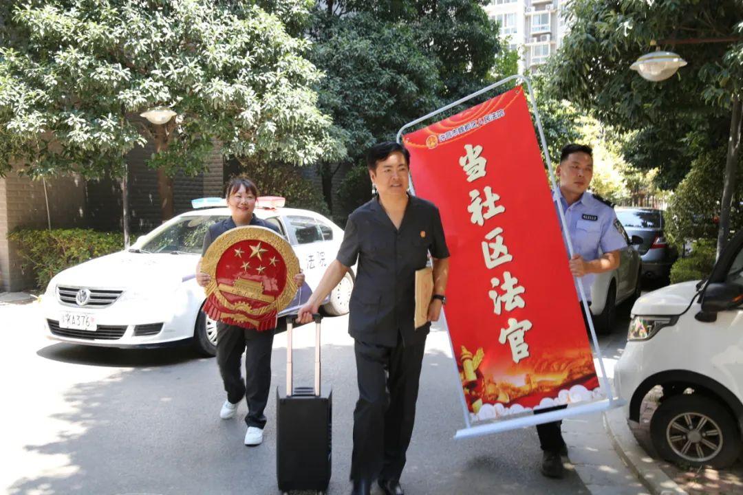 小区业主之间的车位纠纷如何解决 小区车位纠纷怎么解决