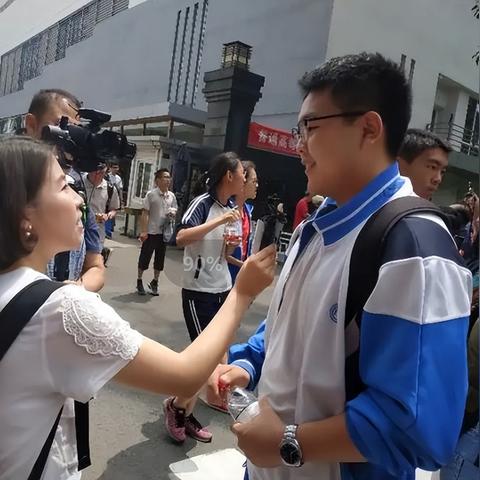 河南历年高考语文的相关长尾关键词有哪些