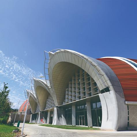 东莞市罗曼酒庄在哪里啊