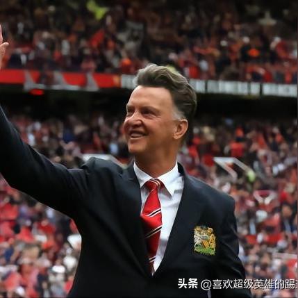 足球运动员接鸟屎犯规吗的长尾关键词有什么