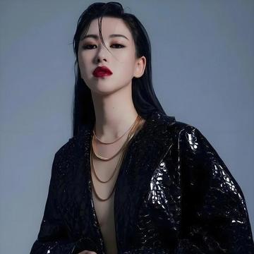 朱珠最惊艳的三张全身照片