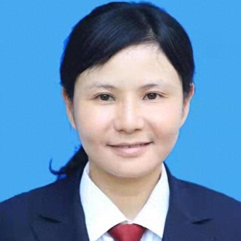 桂林卫生学校的学费是多少一年？