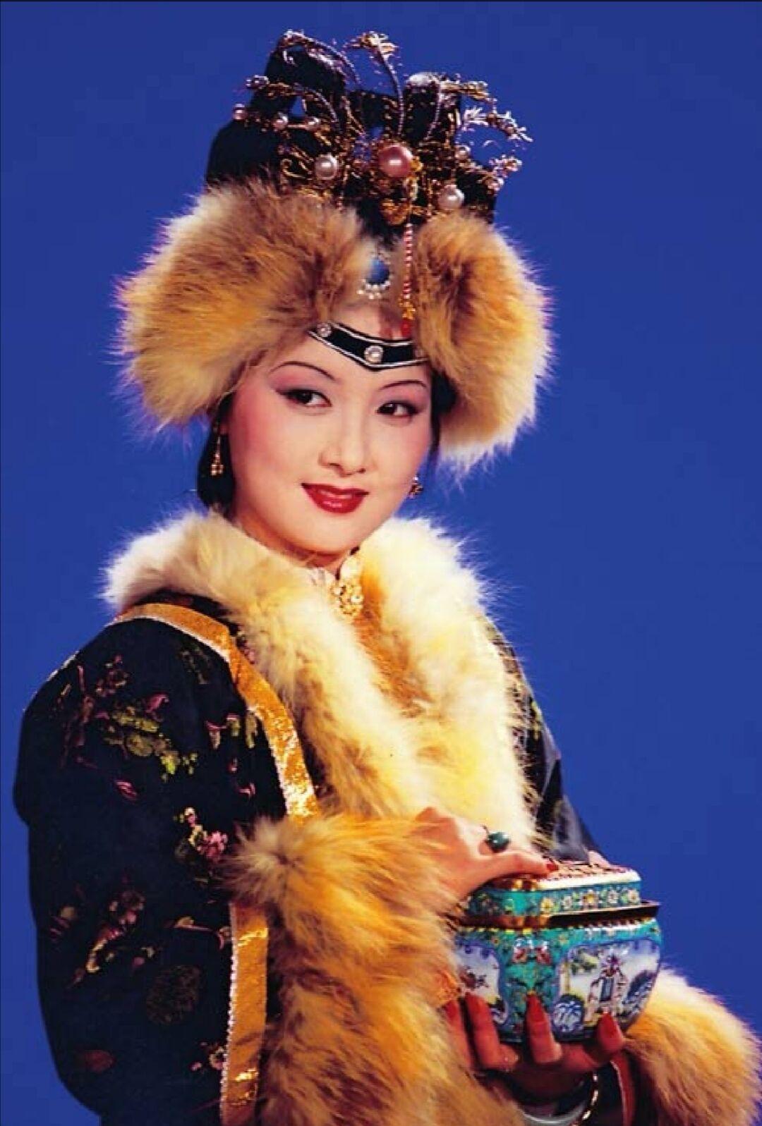 刘宝宝女孩怎么起名(刘什么悠好听)
