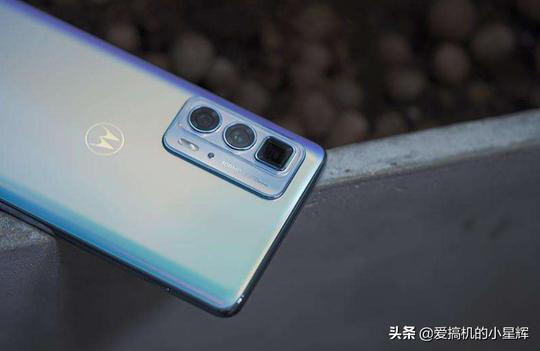被冷落的优质旗舰，现已跌至1699元，骁龙870+50倍变焦+144hz高刷