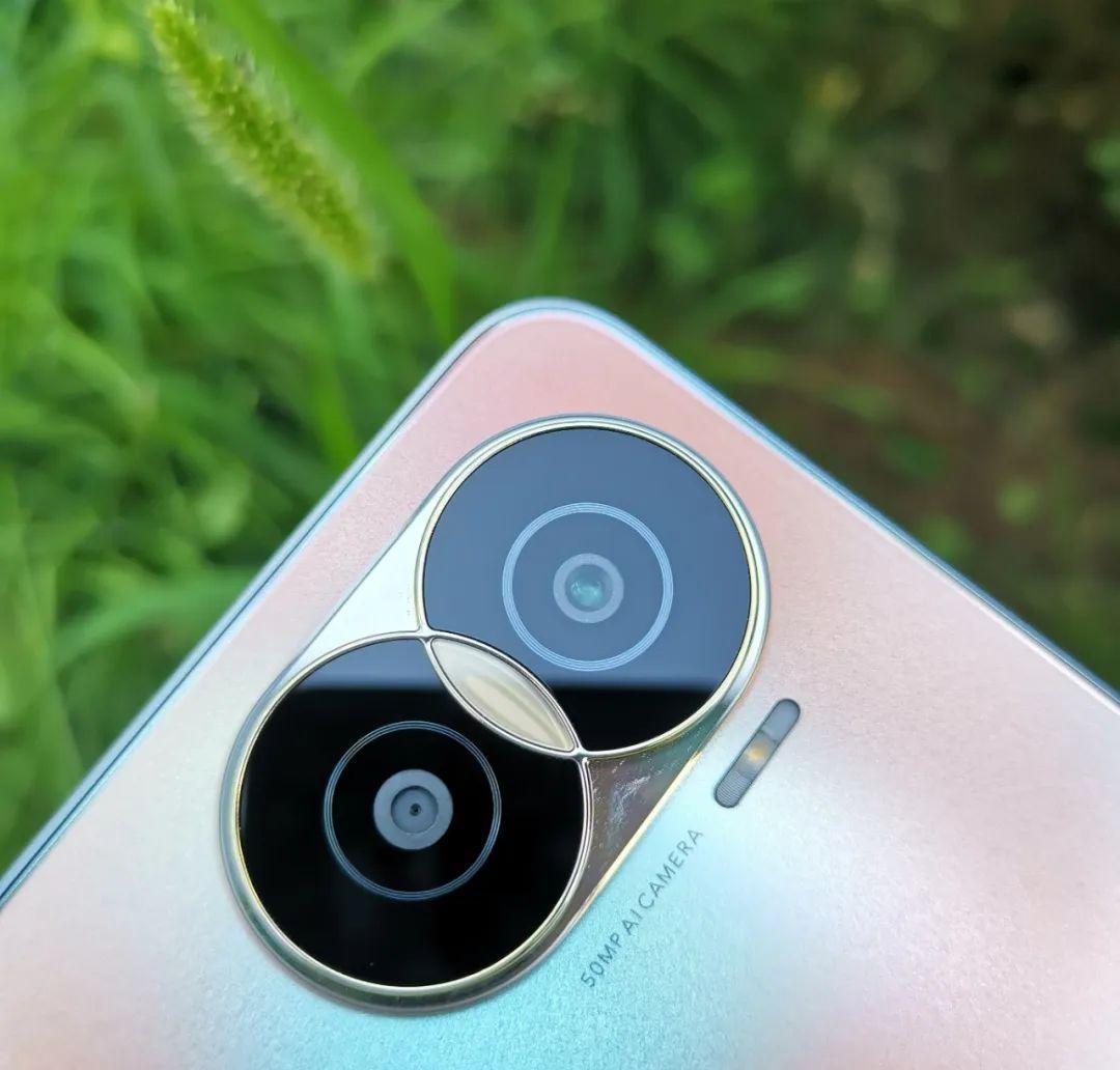 原神双改怎么查（战双和原神的区别）