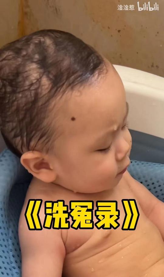 沉浸式体验带娃一夜爆红，潮汕已婚奶爸发视频却被骂传播焦虑？