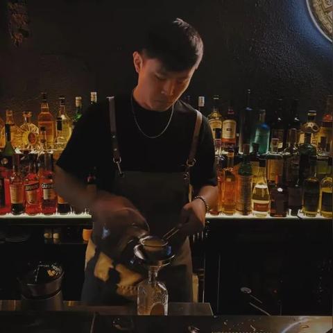 成都市哪里可以学调酒